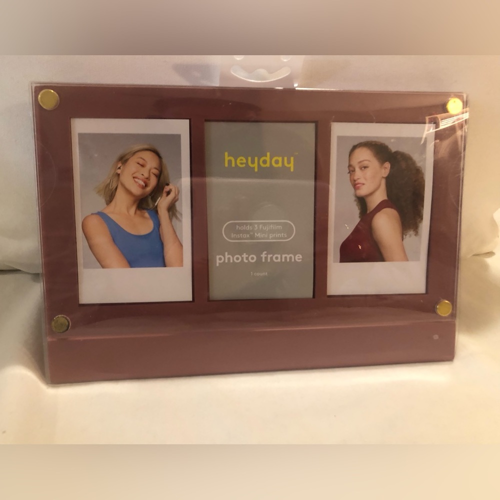 Heyday NIP magnetic standing burgundy frame for Instax pictures, 3 windows